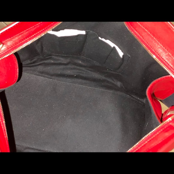 Authentic Yves Saint Laurent Y-Ligne Leather Bag - Picture 6 of 8